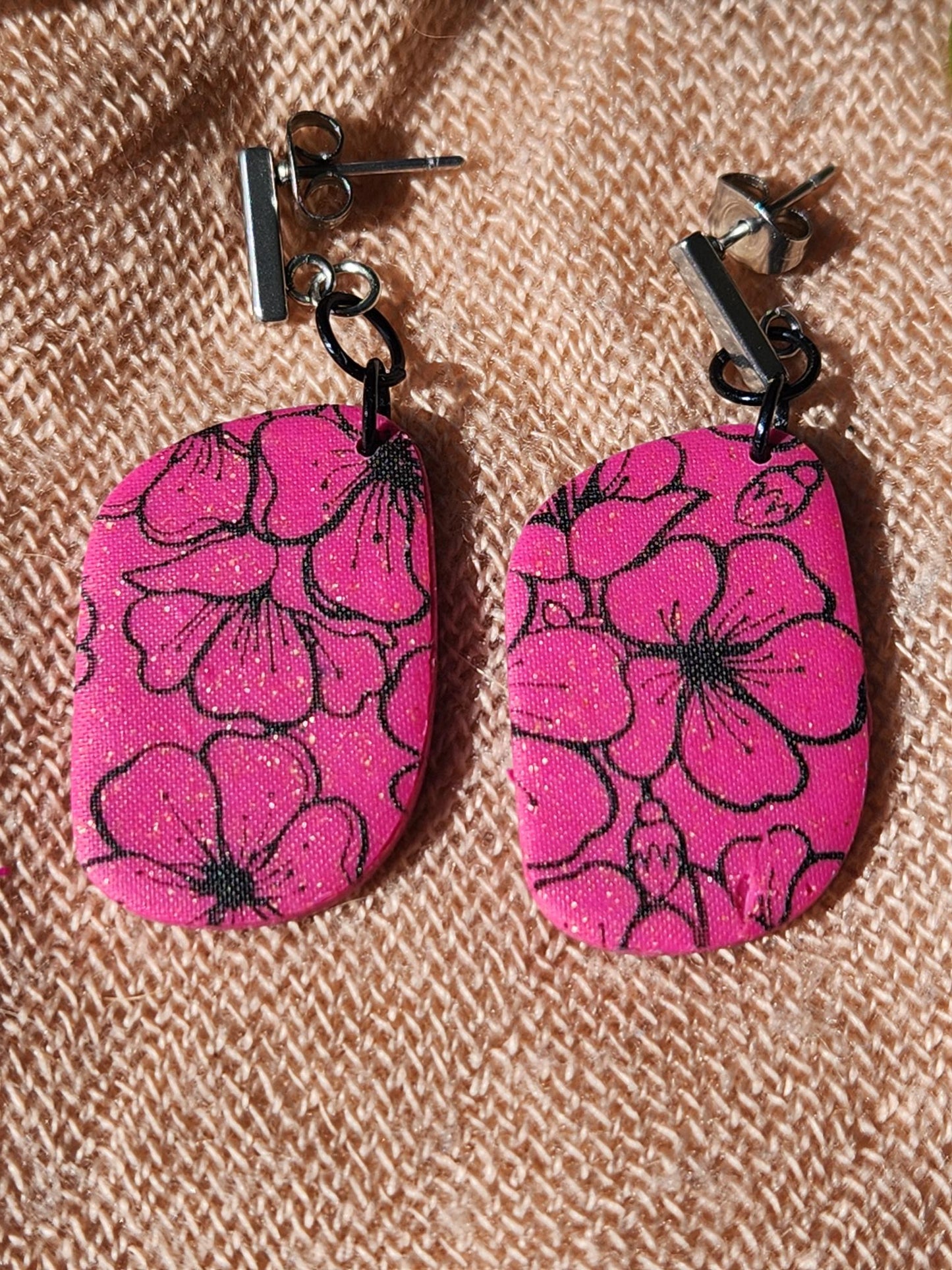Magenta Floral Abstract Oval Drop Earrings